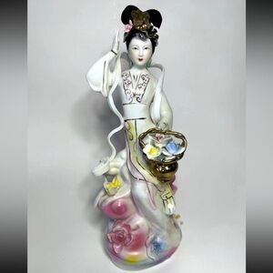 1980s Hand Painted Porcelain Geisha Figurine – 12"